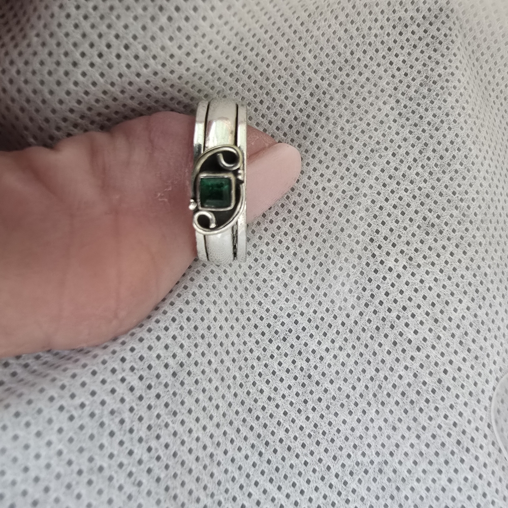 Sterling Silver Green Spinner Ring Sz 8